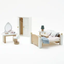 Daisylane Master Bedroom