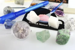 Deluxe Fluorescent Rocks Science Kit