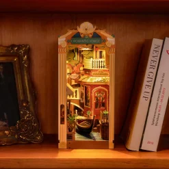 DIY Book Nook | Romantic Venice
