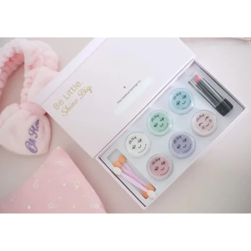 Oh Flossy Deluxe Makeup Set