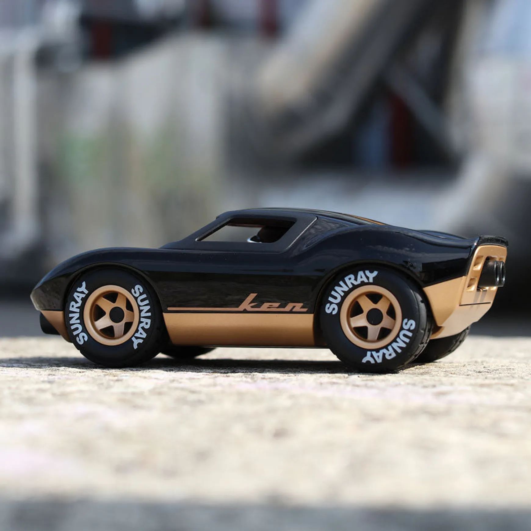 Playforever | Mini Ken Cave