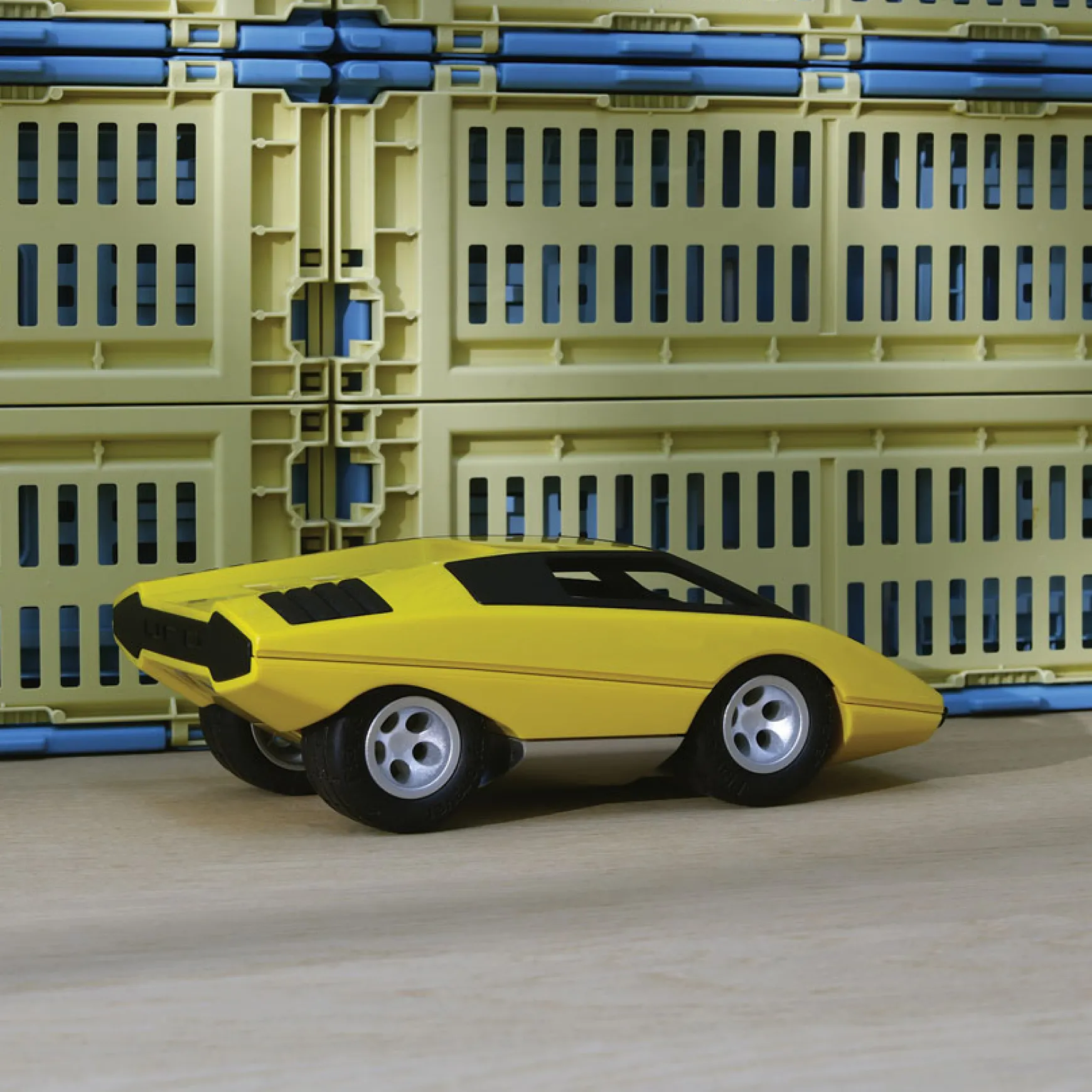 Playforever | Mini UFO Canarina