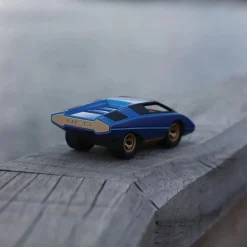 Playforever | Mini UFO Leonessa