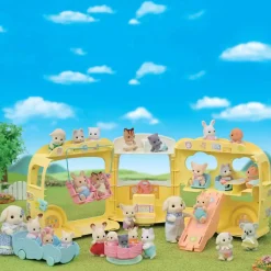 Sylvanian Families - Rainbow Fun Nursery Bus