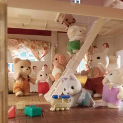 Sylvanian Families - Red Roof Country Home with Attic