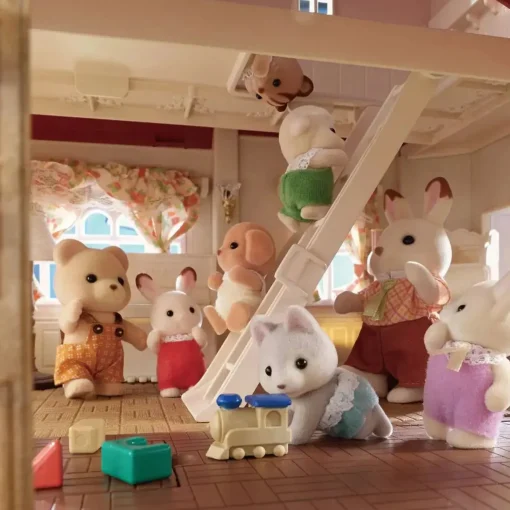 Sylvanian Families - Red Roof Country Home with Attic